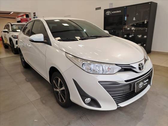TOYOTA YARIS 1.5 16V FLEX SEDAN XS MULTIDRIVE TOYOTA YARIS 1.5 16V FLEX SEDAN XS MULTIDRIVE